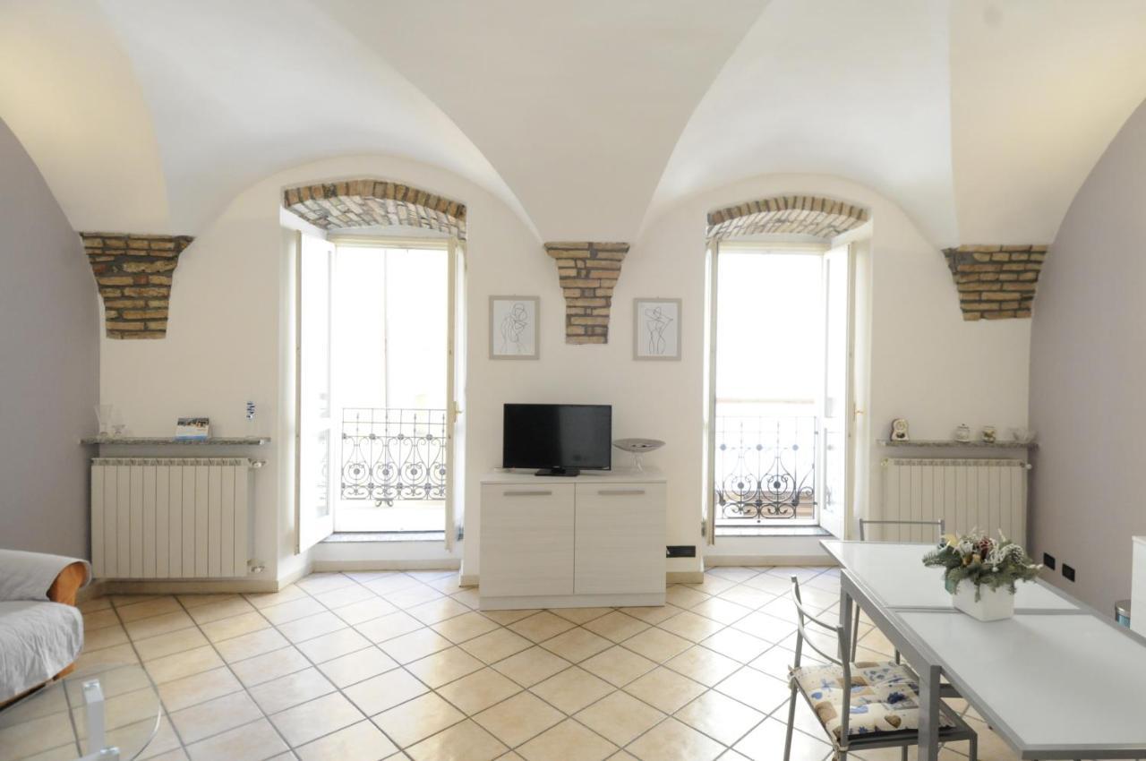 St. George Apartment Lovere Exteriör bild