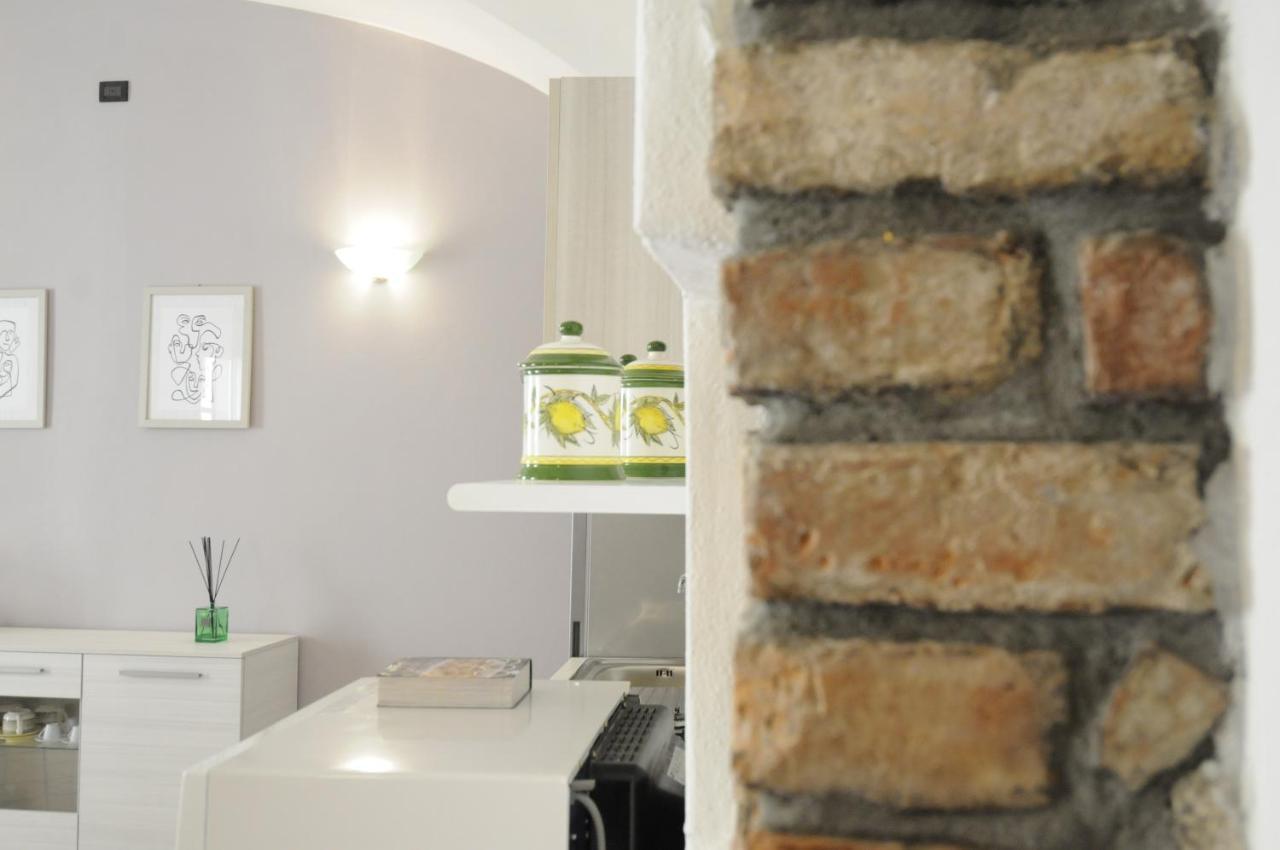 St. George Apartment Lovere Exteriör bild